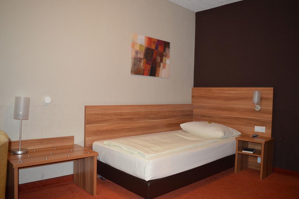 Hotel Schlangenbader Hof Quarto foto